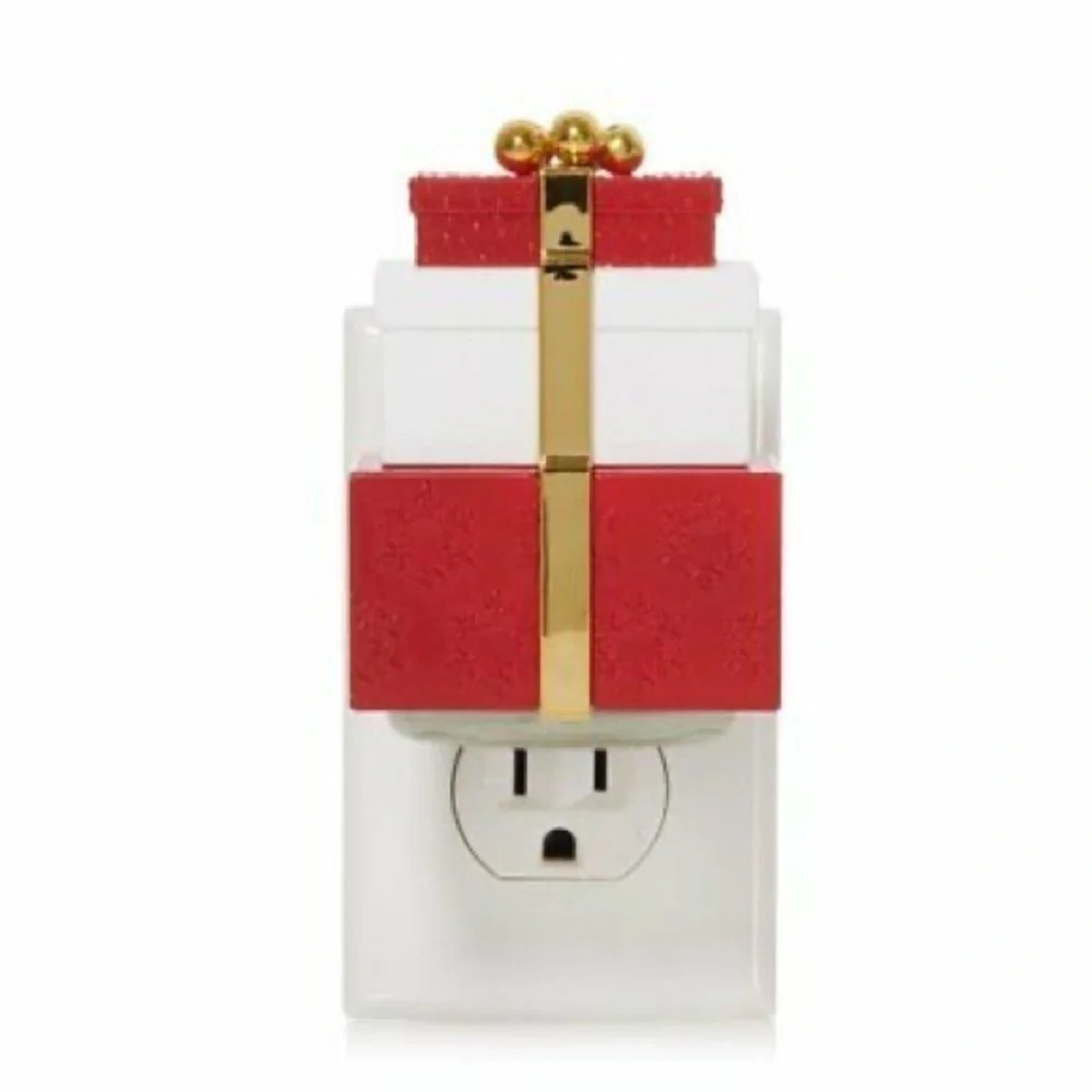 Yankee‎ Candle Scent Plug Presents Light-Up Fragrance Diffuser New Holiday Decor